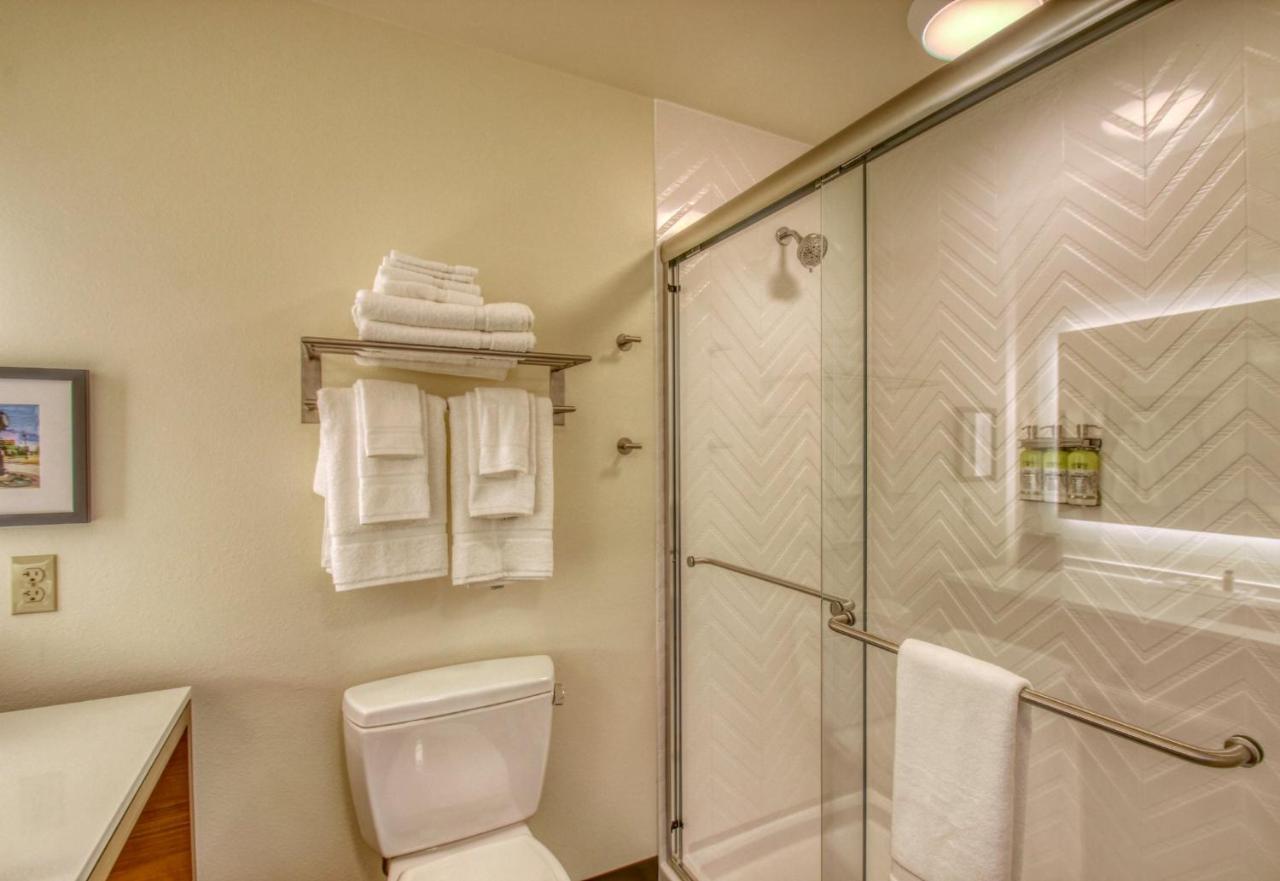 Holiday Inn - Appleton By Ihg Buitenkant foto
