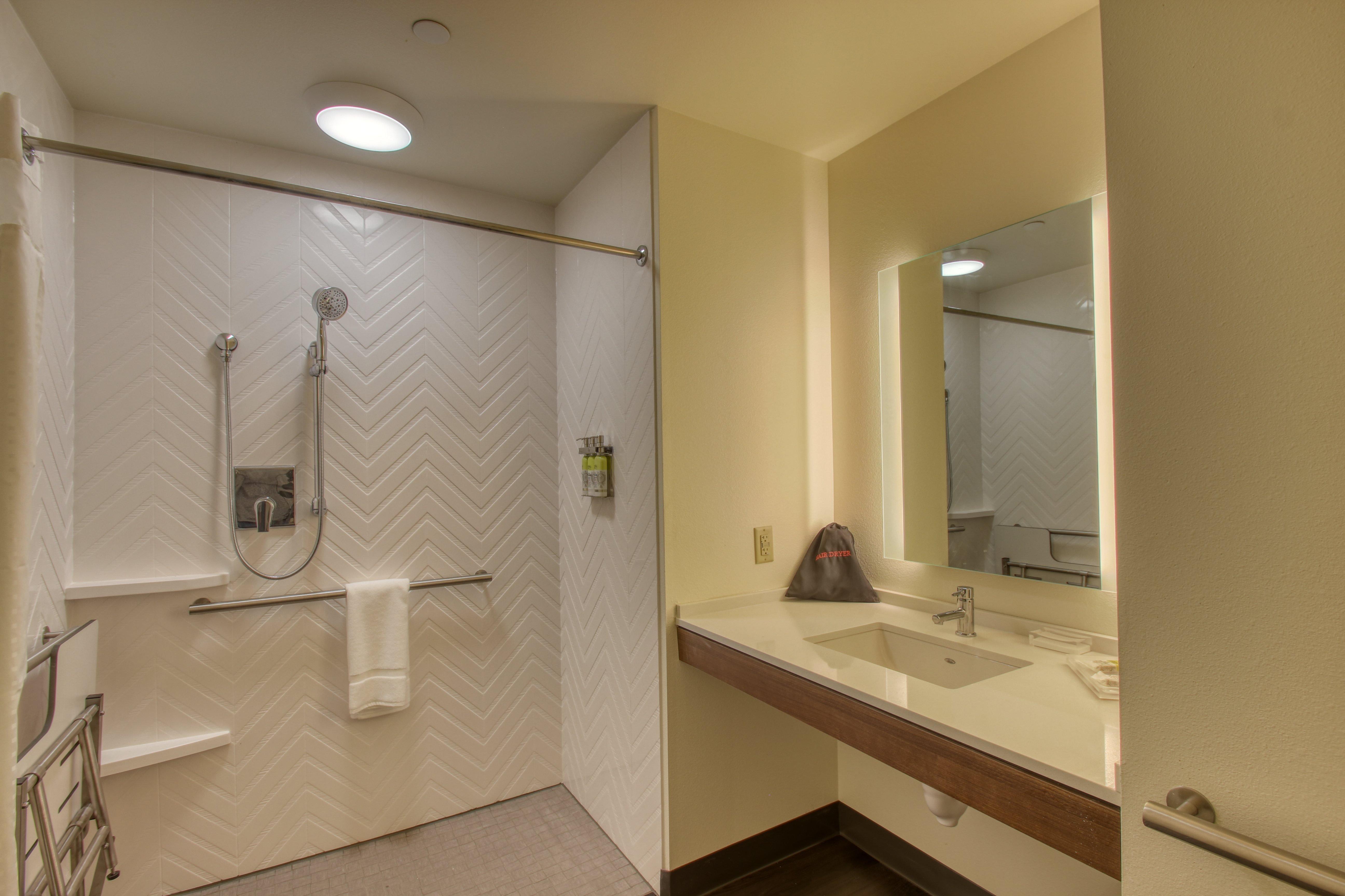Holiday Inn - Appleton By Ihg Buitenkant foto